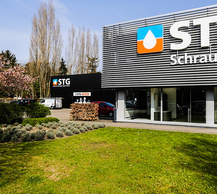 STG Brasschaat toonzaal badkamers