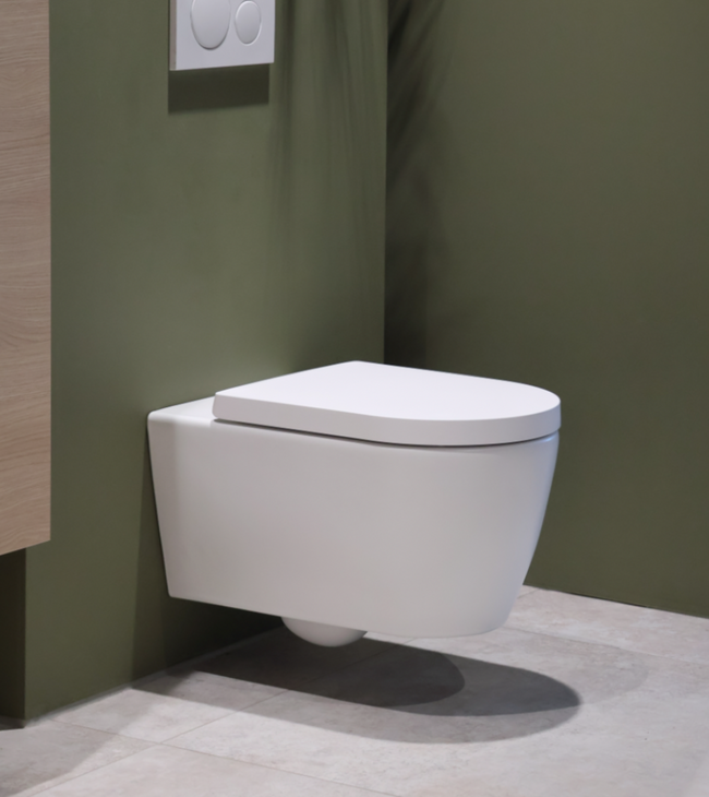 Toiletinspiratie: meadowland green wanden, grijze vloer & natuurlijke vibe